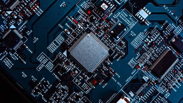 Identifying Electronic Components on a Circuit Board| Advanced PCB ...