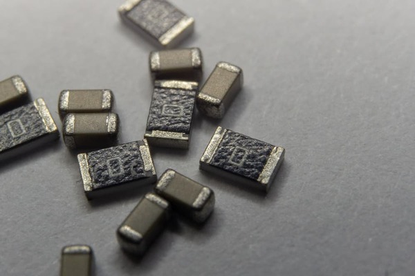 How to Use Ferrite Beads: Important Effects to Consider | Advanced PCB ...
