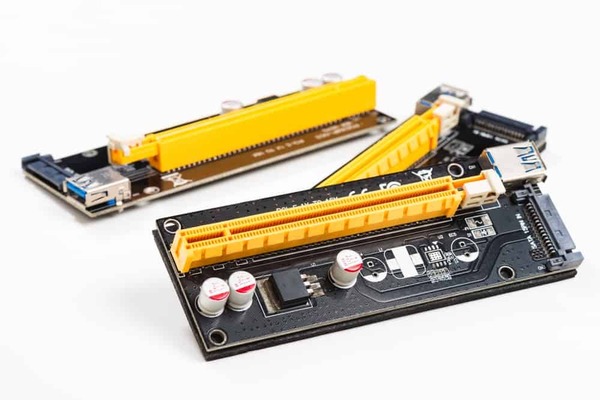 PCB Edge Connectors: High-Speed Performance | Advanced PCB Design Blog ...